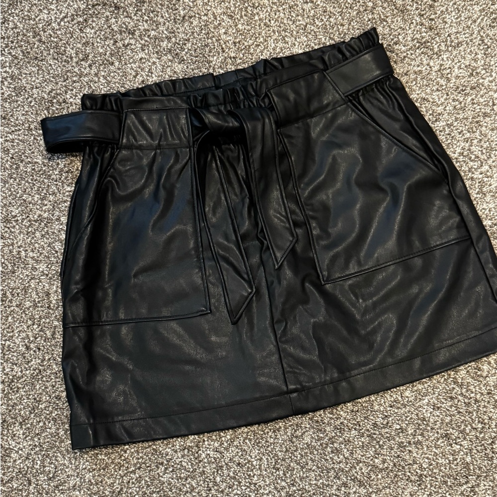 Ci Sono Black Mini Skirt with Tie Belt